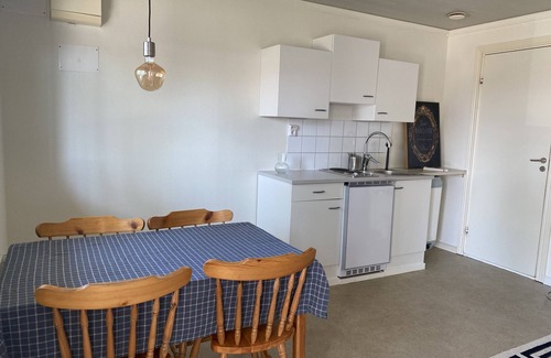 Hindas Hotel | Hindås lake cabins
