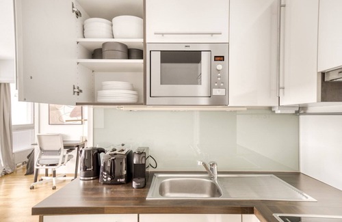 Alsergrund Apartment | Hip Alsergrund 1BR w/Elevator & Balcony, central location, by Blueground