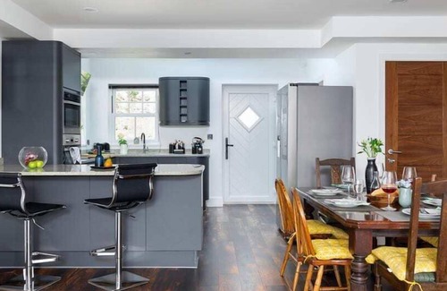 Mevagissey Apartment | HipNautic, Mevagissey, sleeps 6