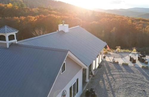 Hiram House | Hiram Mountain View Retreat