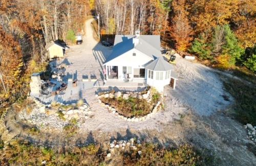 Hiram House | Hiram Mountain View Retreat