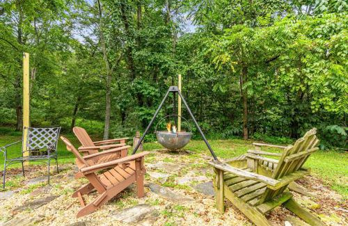 Augusta Ski Chalet | Historic 1802 Forge Home by North River & Trails