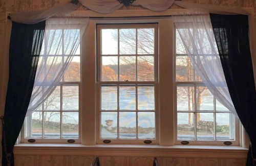 Carrollton House | Historic 5BR BnB w/Pool, River Views & Event Space