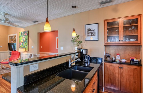 St. Augustine House | Historic Downtown Cottage with Private/Heated Pool! Walk to everything!