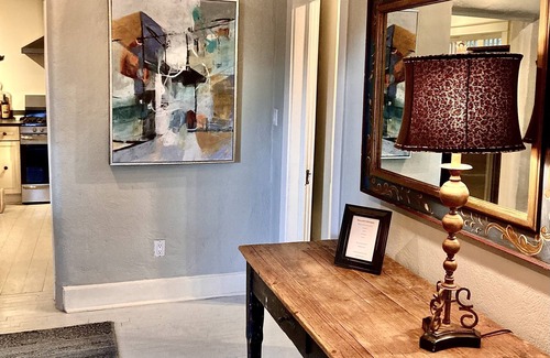 Historic Eastside House | Historic Eastside home - short walk to Plaza and Canyon Road