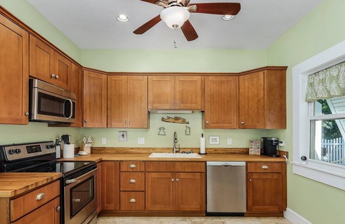 Bokeelia Other | Historic Florida "Cracker Cottage"