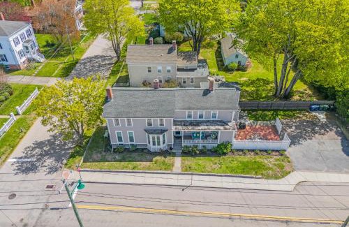 Mystic - New London House | Historic Gurdon Allyn House 6BR in Downtown Mystic