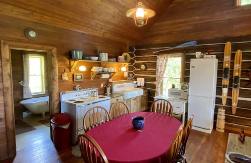 Polson Cabin | Historic Restored 1200 Sf Log Lodge Overlooking Flathead Lake