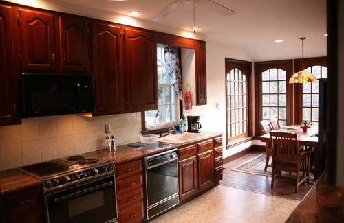 Chester Springs House | Historic Village Retreat Convienient To Everything