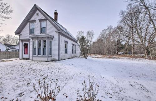 Waldoboro House | Historic Waldoboro House Near Lakes, Boating, Etc!