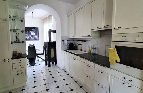Freiburg im Breisgau Apartment | Historical Luxury Homes - Luxury family suite with terrace