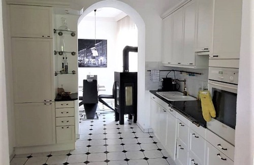 Freiburg im Breisgau Apartment | Historical Luxury Homes - Luxury family suite with terrace