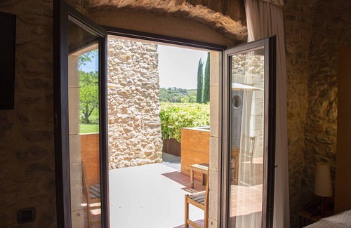 Monells Hotel | Hotel Arcs de Monells