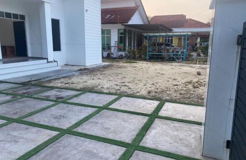 Kampung Hutan Banar House | Ho ho homestay