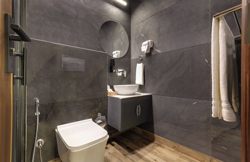 Sector 39 Hotel | Hoften Sukh Vasa, Sector 51 Gurgaon