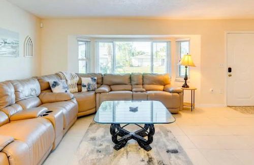 Oakland Hills House | Hole in One Properties Plus