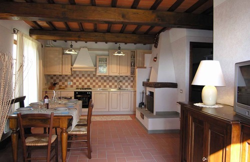 Montecarelli Apartment | Holiday apartment with Internet and Pool