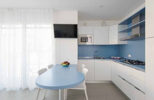 Lignano Sabbiadoro Apartment | Holiday apartment with air conditioning and balcony in Lignano