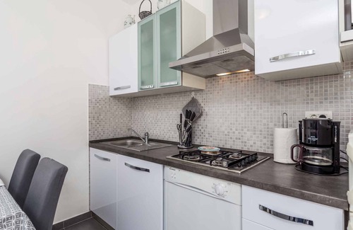Moscenicka Draga Apartment | Holiday apartment 150 m from the sea
