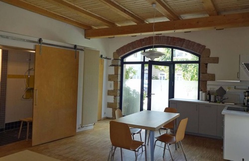 Schmorsdorf Apartment | Holiday apartment "Alter Schafstall", bedsitter - Alte Scheune Rietzschelhof