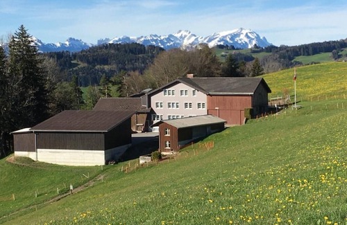 Obereggz Apartment | Holiday apartment Walzenhausen for 6 - 8 persons with 3 bedrooms - Holiday apartment in a farmhouse