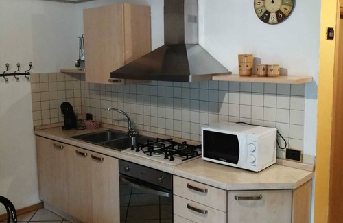 Mezzano Apartment | Holiday Apartment "Dimora Sonia" with Mountain View & Private Terrace