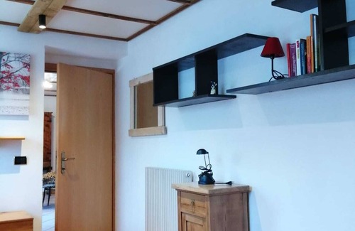 Mezzano Apartment | Holiday Apartment "Dimora Sonia" with Mountain View & Private Terrace