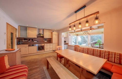 Tux Apartment | Holiday apartment for up to 8 people! No dogs!