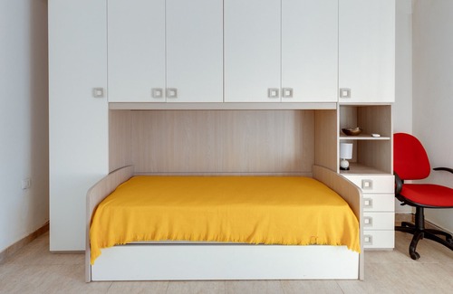 Ghilarza Apartment | Holiday Apartment 'Ghilarza Sardegna' with Garden & Air Conditioning