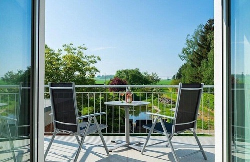 Lossatal House | Holiday Apartment Haus Teichblick
