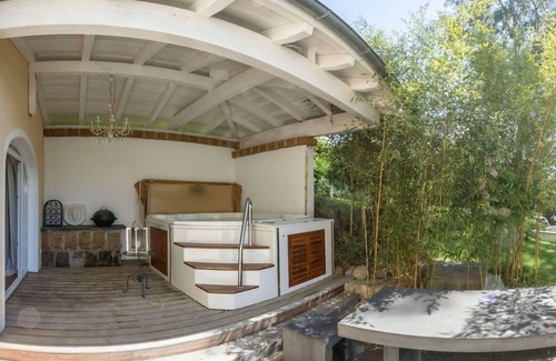 Kressbronn Apartment | Holiday apartment Kressbronn for 1 - 4 persons with 2 bedrooms - Holiday apartment in one or multi-f