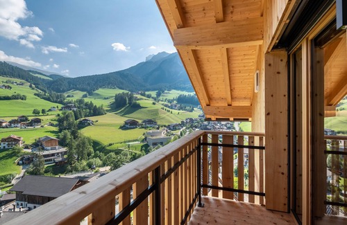 Santa Maddalena Apartment | Holiday Apartment 'Lippmöshof Furca' with Mountain View, Private Terrace and Wi-Fi