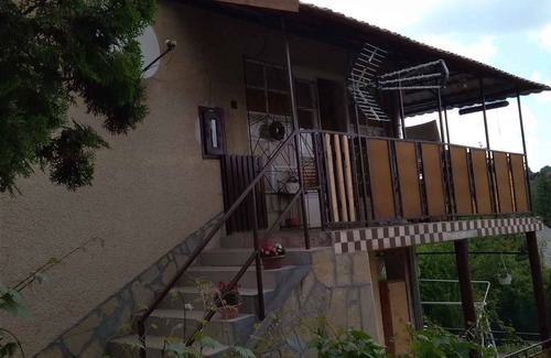 Igal Apartment | Holiday apartment near the thermal baths with WLAN and air conditioning