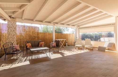 Pozzallo Apartment | Holiday Apartment "Saija" with Sea View, Private Terrace & Wi-Fi