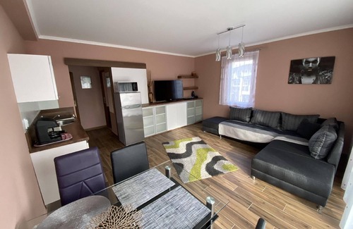 Siofok Aranypart Apartment | Holiday apartment Siófok for 1 - 4 persons with 1 bedroom - Row house