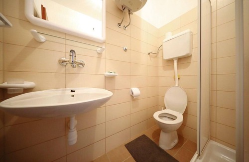 Knez House | Holiday apartment Veli Iz for 1 - 6 persons with 2 bedrooms - Holiday house