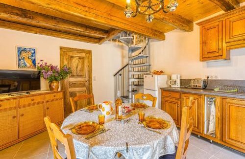 Sainte-Marguerite-Lafigere House | Holiday Home Le Trépadou by Interhome