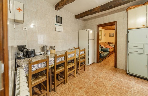 Montemayor de Pililla House | Holiday Home 'El Rincon De La Morena' with Private Pool, Private Terrace and Wi-Fi