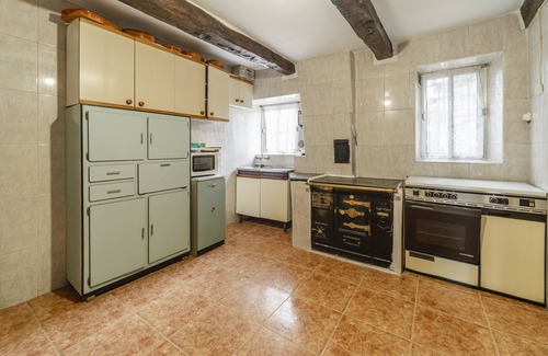 Montemayor de Pililla House | Holiday Home 'El Rincon De La Morena' with Private Pool, Private Terrace and Wi-Fi