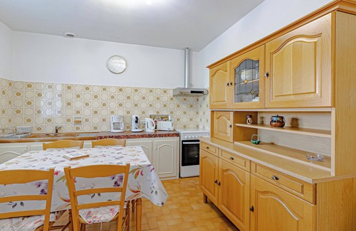 Saint-Andre-de-Double House | Holiday Home 'Maison Au Calme Et Piscine Privée' with Private Pool, Terrace and Private Garden