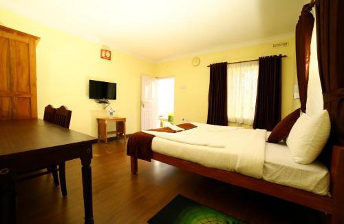 Chinnakanal Resort | Holiday Heaven Munnar