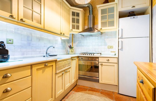 Algimia de Almonacid House | Holiday Home 'La Casita De La Dormilona' with Mountain View, Wi-Fi and Air Conditioning