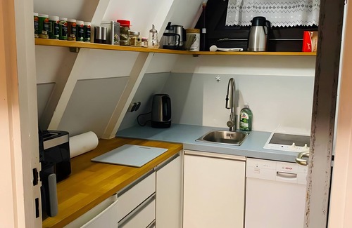 Billerbeck House | Holiday Home 'Am Waldrand' with Private Terrace, Private Garden and Wi-Fi