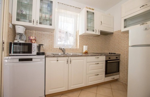 Brulo House | Holiday Home Anamaria