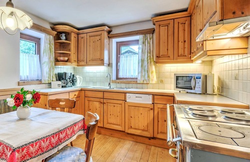 Matrei in Osttirol House | Holiday Home in Tyrol near Ski Slopes