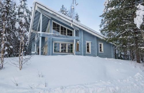 Kehys-Kainuu House | Holiday Home Aurinkoinen cottage by Interhome