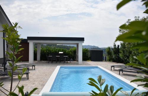 Hum na Sutli House | Holiday home AURORA - sauna pool