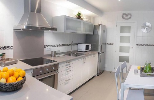 Puerto de Soller House | Holiday Home 'Con Encanto' with Private Terrace, Wi-Fi and Air Conditioning