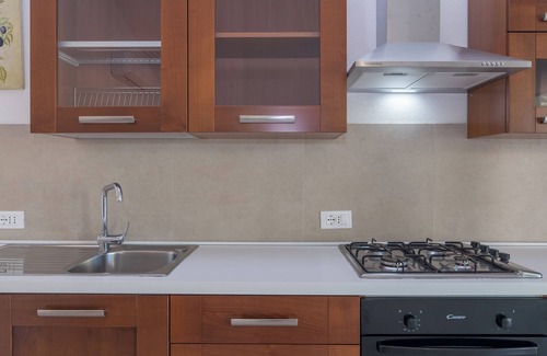 Schifoni House | Holiday Home 'Casa Isabella Eleonora' with Mountain View, Wi-Fi and Air Conditioning