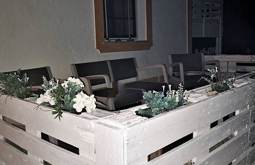 Mertola House | Holiday Home 'Casa Da Aldeia' with Private Terrace, Wi-Fi and Air Conditioning